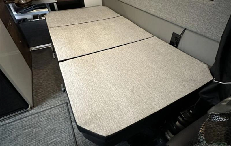 groove-lounge-mattress-1